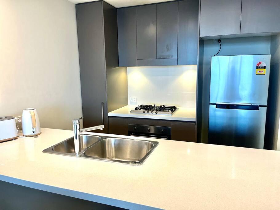 Apartment Wow City Views Luxury 2 Bed 2 Bath Wi-fi Car Space Sydney